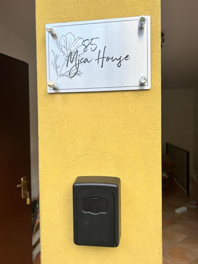 85 Mjka House Free Parking Como Albese Con Cassano Eksteriør billede