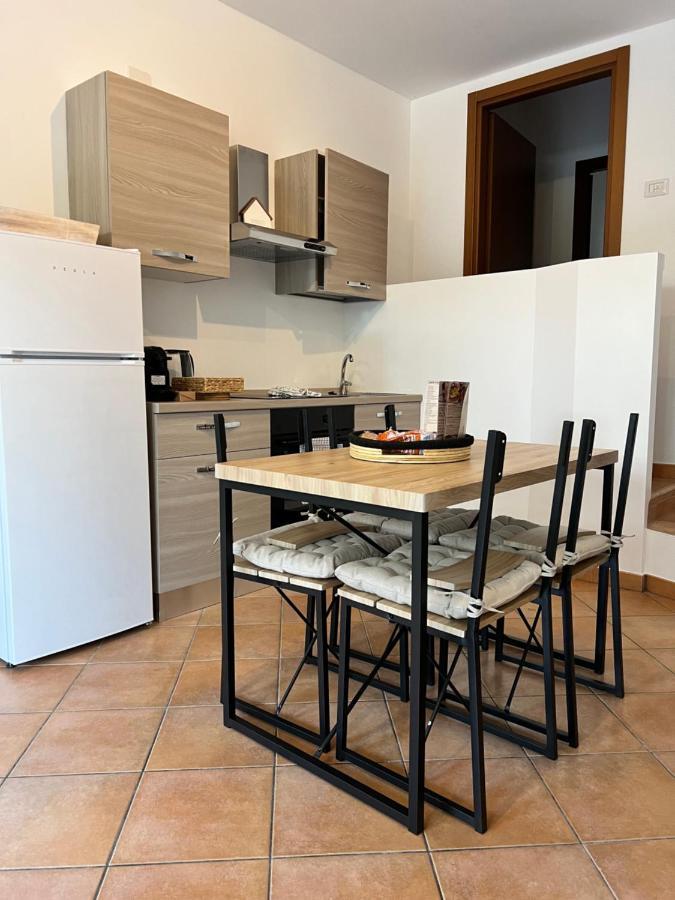 85 Mjka House Free Parking Como Albese Con Cassano Eksteriør billede