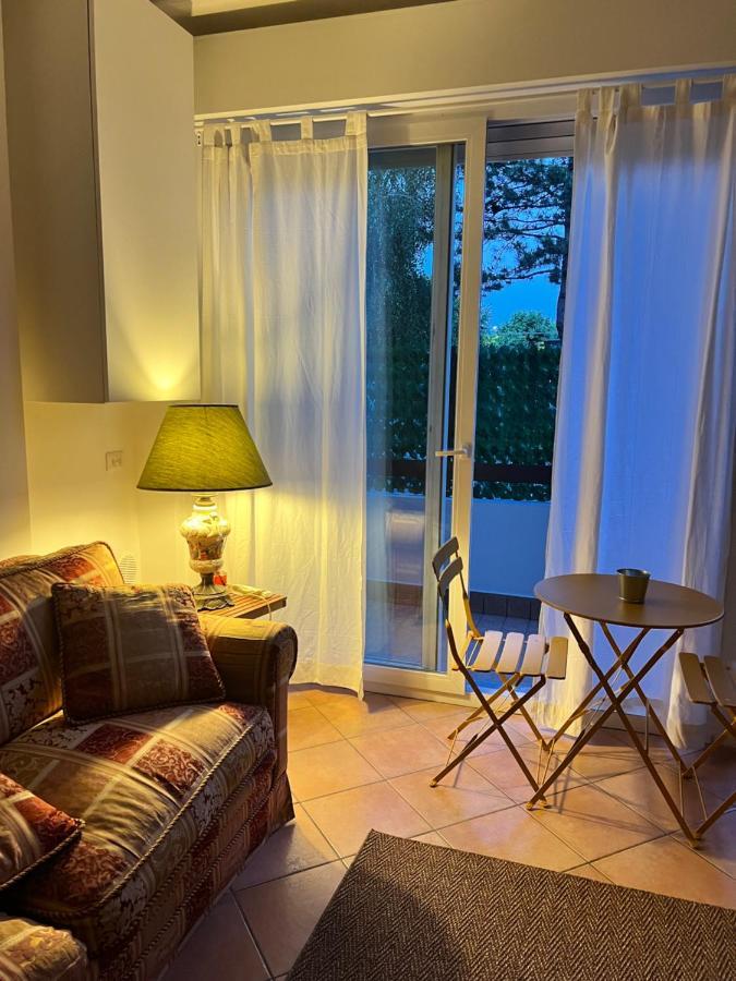 85 Mjka House Free Parking Como Albese Con Cassano Eksteriør billede