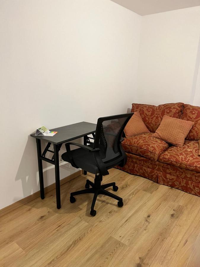85 Mjka House Free Parking Como Albese Con Cassano Eksteriør billede