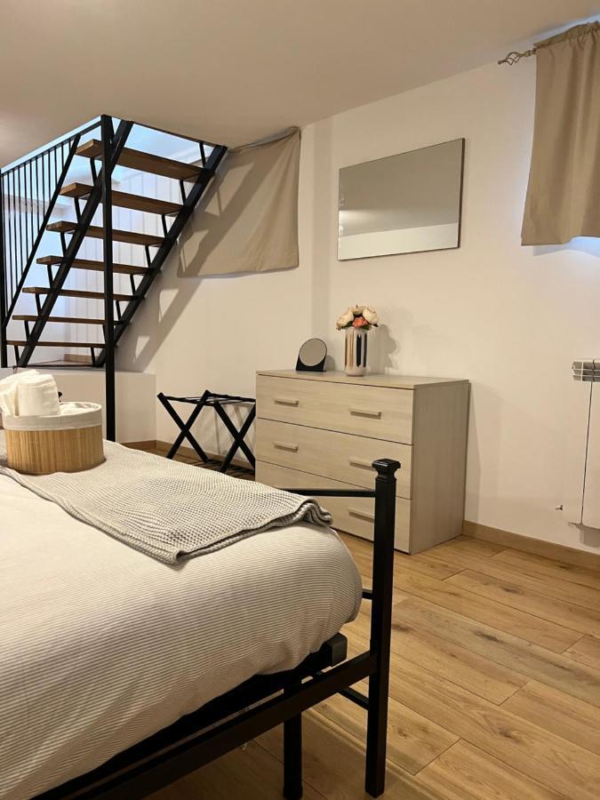 85 Mjka House Free Parking Como Albese Con Cassano Eksteriør billede